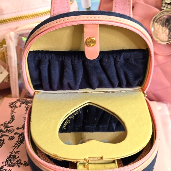 *SOLD* Vintage Juicy Couture Navy & Pink Mini Travel Case - Picture 3 of 3